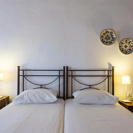 Castro 3* Folégandros