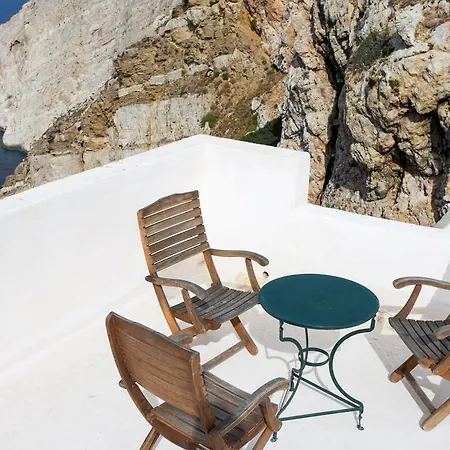 Castro Folegandros Town