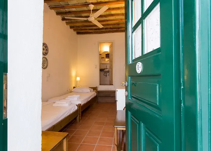 Castro 3* Folégandros